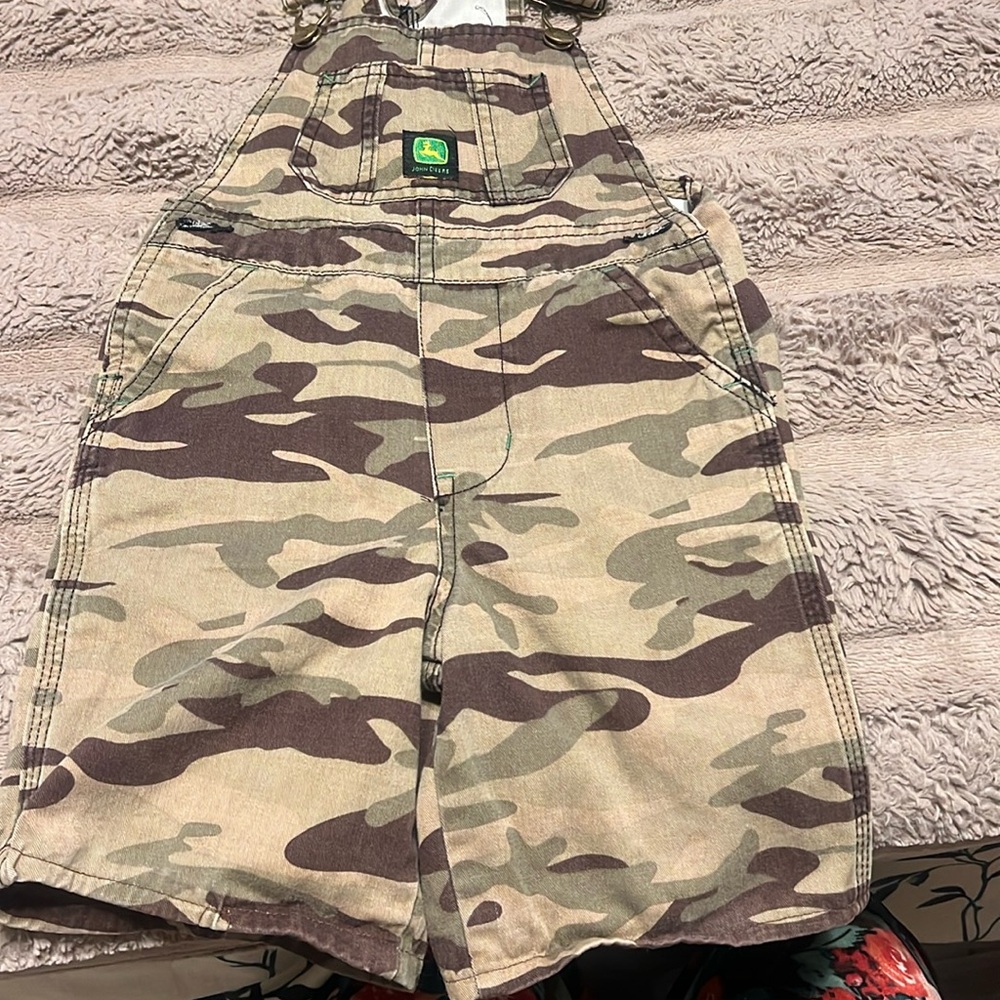 John Deere Camo short bibs 3t